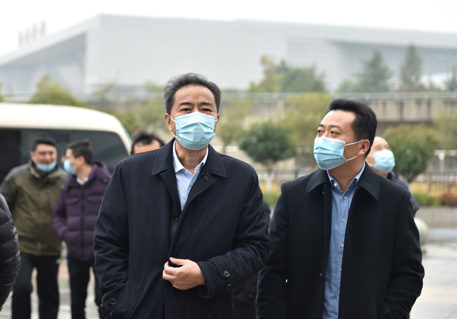 鄧建新一行檢查南昌長(zhǎng)途汽車(chē)西站雨雪冰凍天氣安全生產(chǎn)